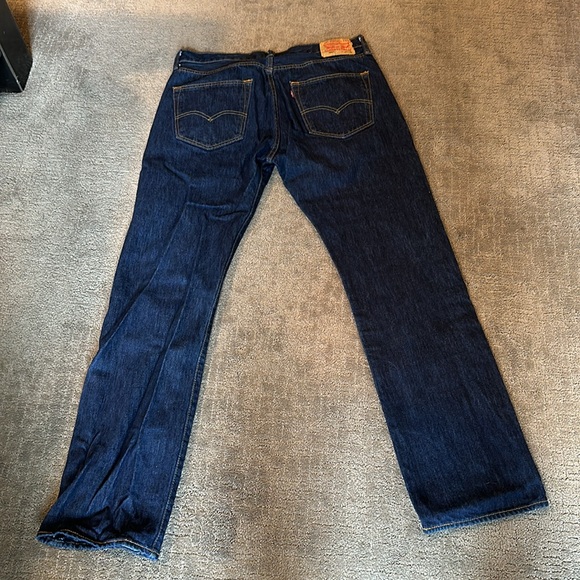 Men's Levi's 501 Button Fly Jeans 36W x 34L - Picture 3 of 4